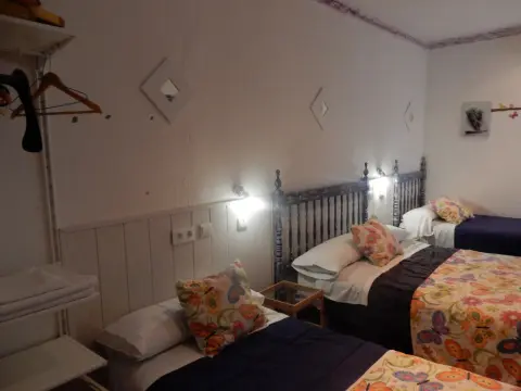 Pensión La Giraldilla - Photo 4