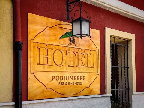 Podiumberg - Photo 1