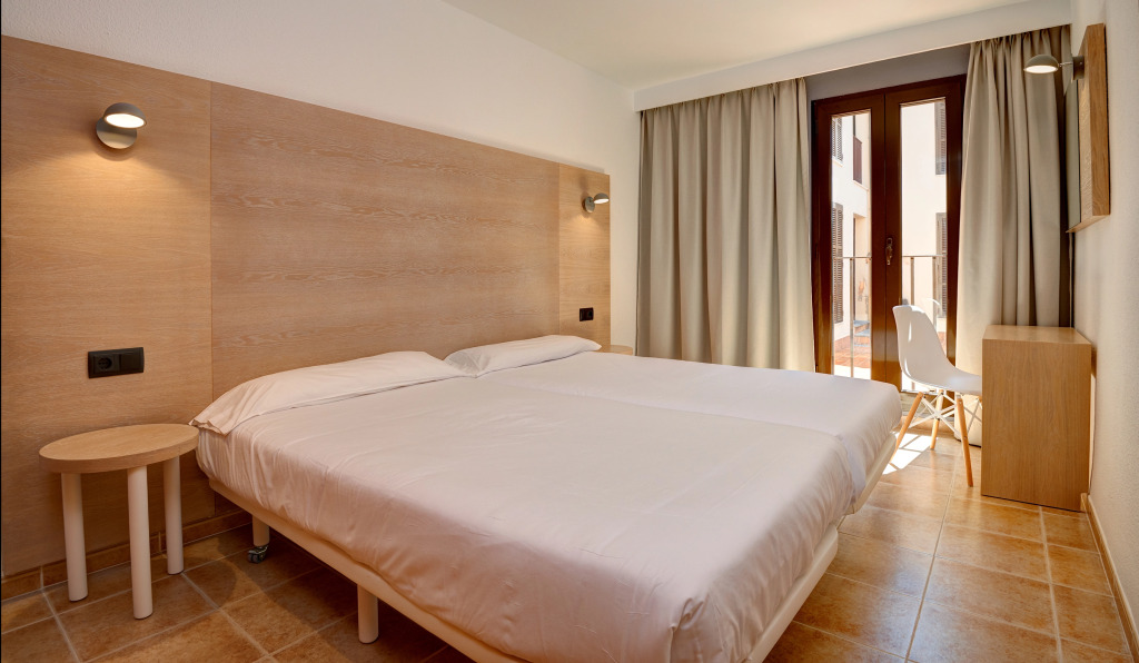 PROTUR FLORIANA RESORT APARTHOTEL