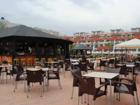 Puerto Rey Aparthotel - Photo 3