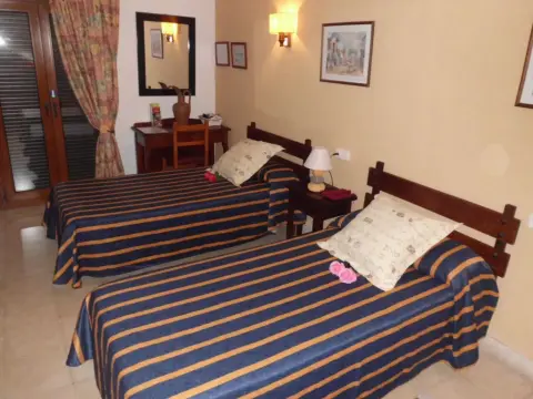 Residencia Santiago Mallorca - Photo 2