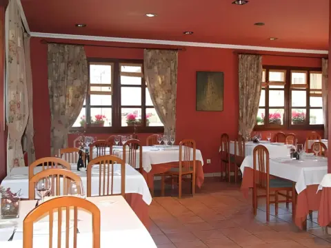 Restaurante Hotel Zezilionea - Photo 1