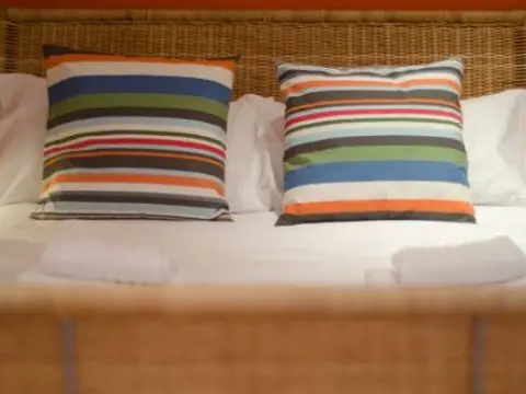 Ripoll Apartments - Photo 4