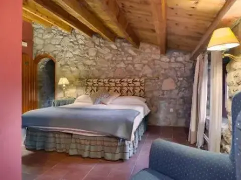 Sant Marçal del Montseny - Photo 3