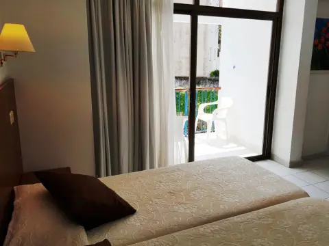 Sant March - фото 2