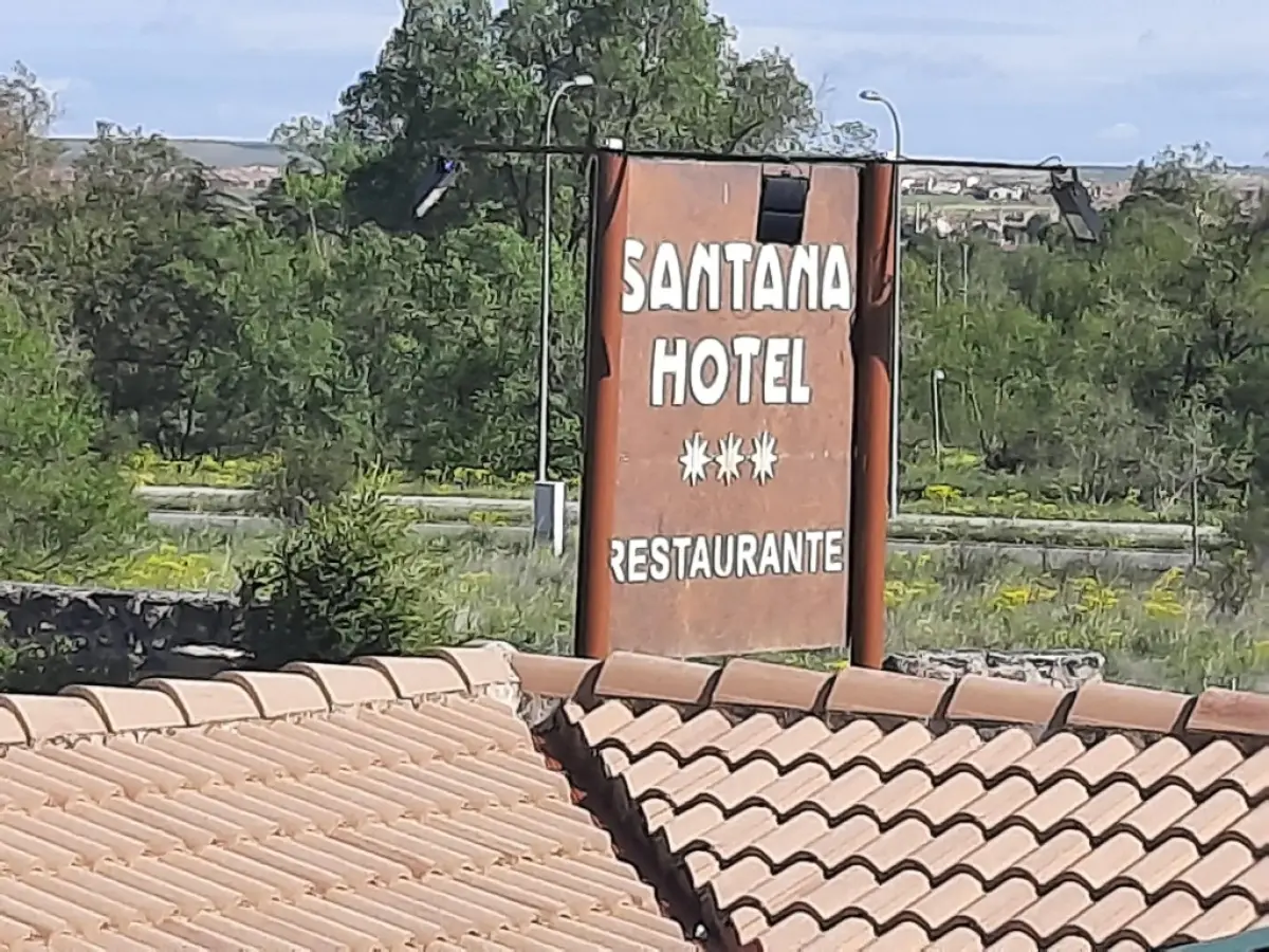 Santana Hotel Restaurante