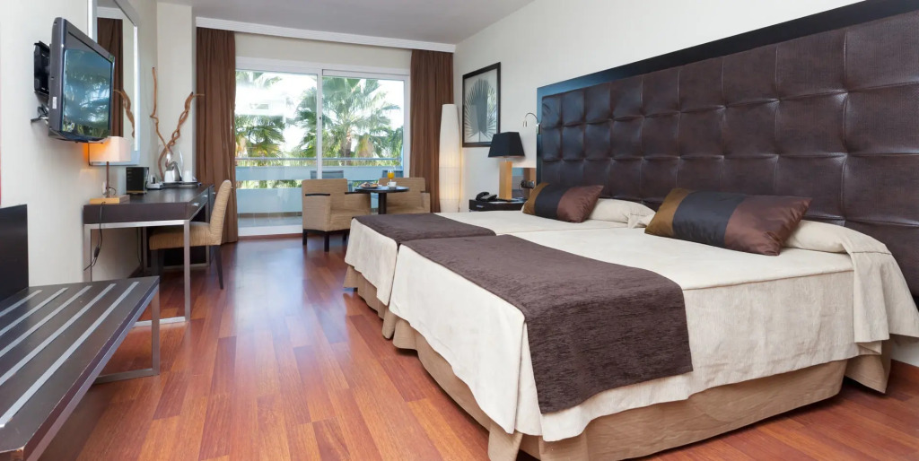 Senator Banus Hotel - Photo 3