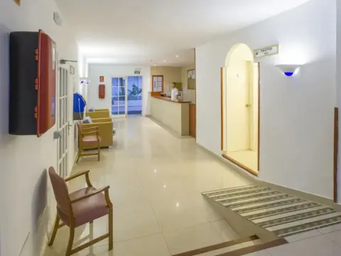 Sol Bay Apartamentos - Photo 3