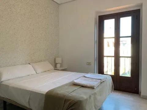 Sweet Sevilla Apartments - Photo 4