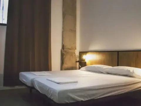 The Market Hostel Alicante - Photo 2