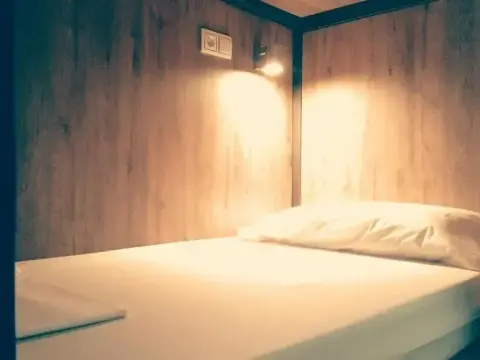 The Market Hostel Alicante - Photo 4