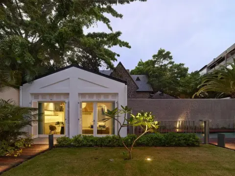 The Park Suites - Photo 1