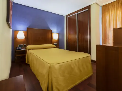 Torreluz Centro Hotel - Foto 4