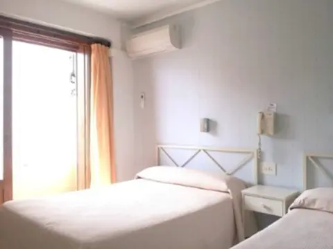 Hotel Tramontana - Photo 4