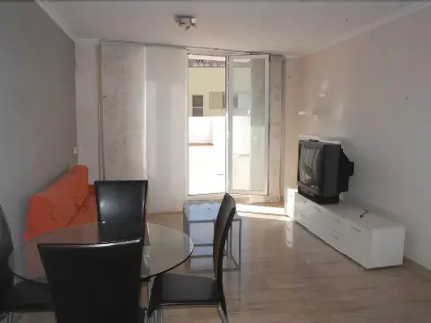 Valencia Central Apartments - Photo 2