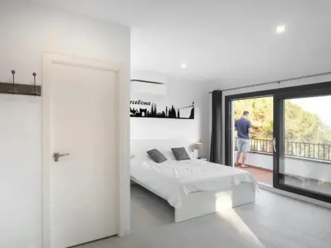 Villa Costa Barcelona - Photo 3