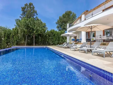 Villa Vista Mar in Sa Pobla - Photo 2