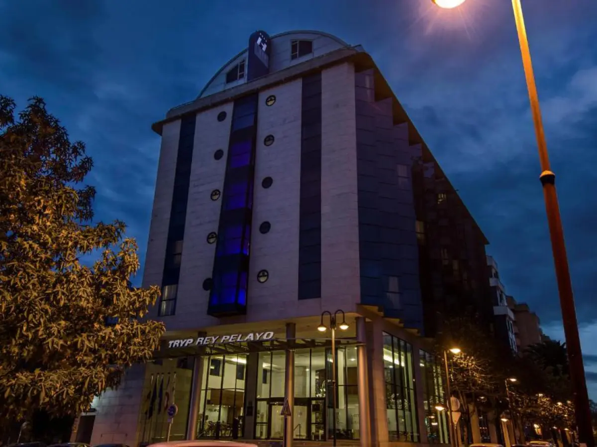 Zentral Gijón Rey Pelayo