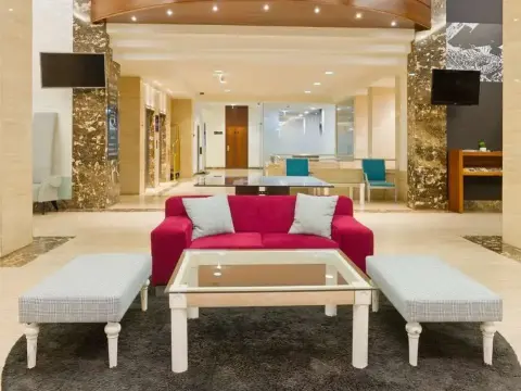 Zentral Gijón Rey Pelayo - Photo 2