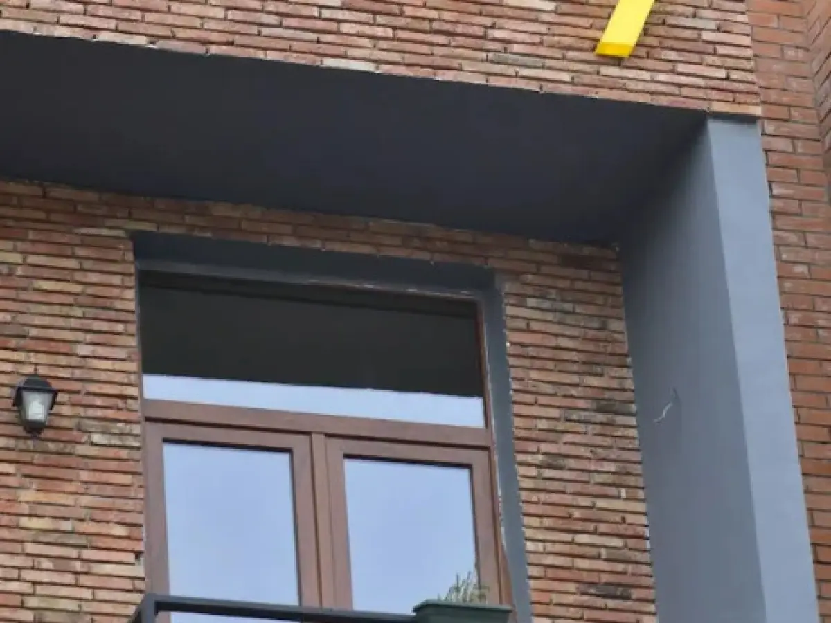 27 Hotel
