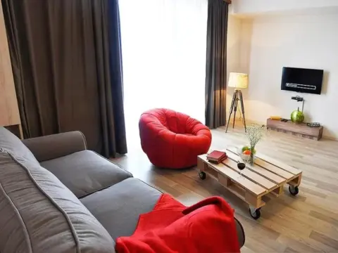 8 Givi Kartozia Street, M2 on hippodrome - Photo 1