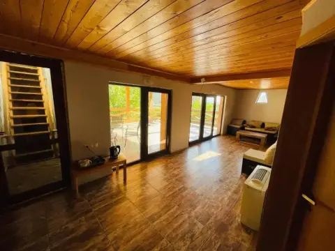 Boutique hotel mestia - Photo 2