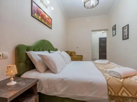 Golden Light Hotel - Photo 2