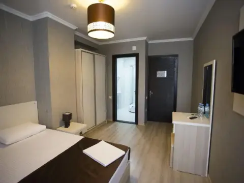 Hotel & Cafe Batus - Photo 4