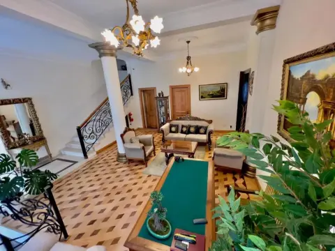 Luxor Garden - Photo 1