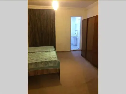 Nazibrola's Guest House - Photo 4