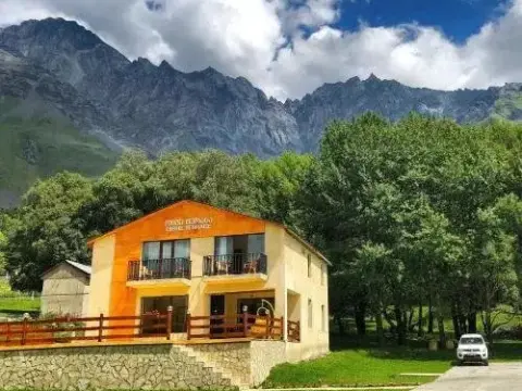 OISHE Terrace - Photo 2