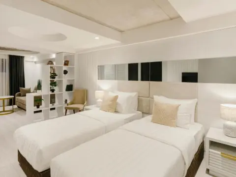 Original Boutique Hotel - Photo 4