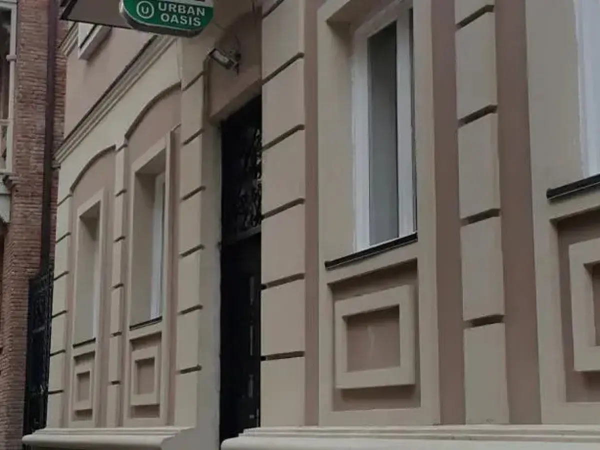 Urban Oasis Hote