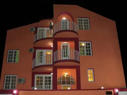 Elite Lux Hotel - Photo 1