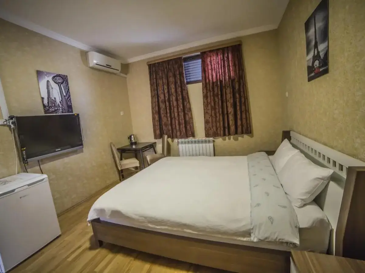 Hirmas Hotel