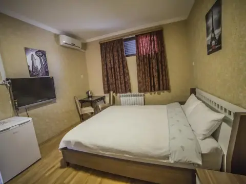Hirmas Hotel - Photo 1