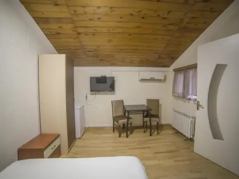 Hirmas Hotel - Photo 3