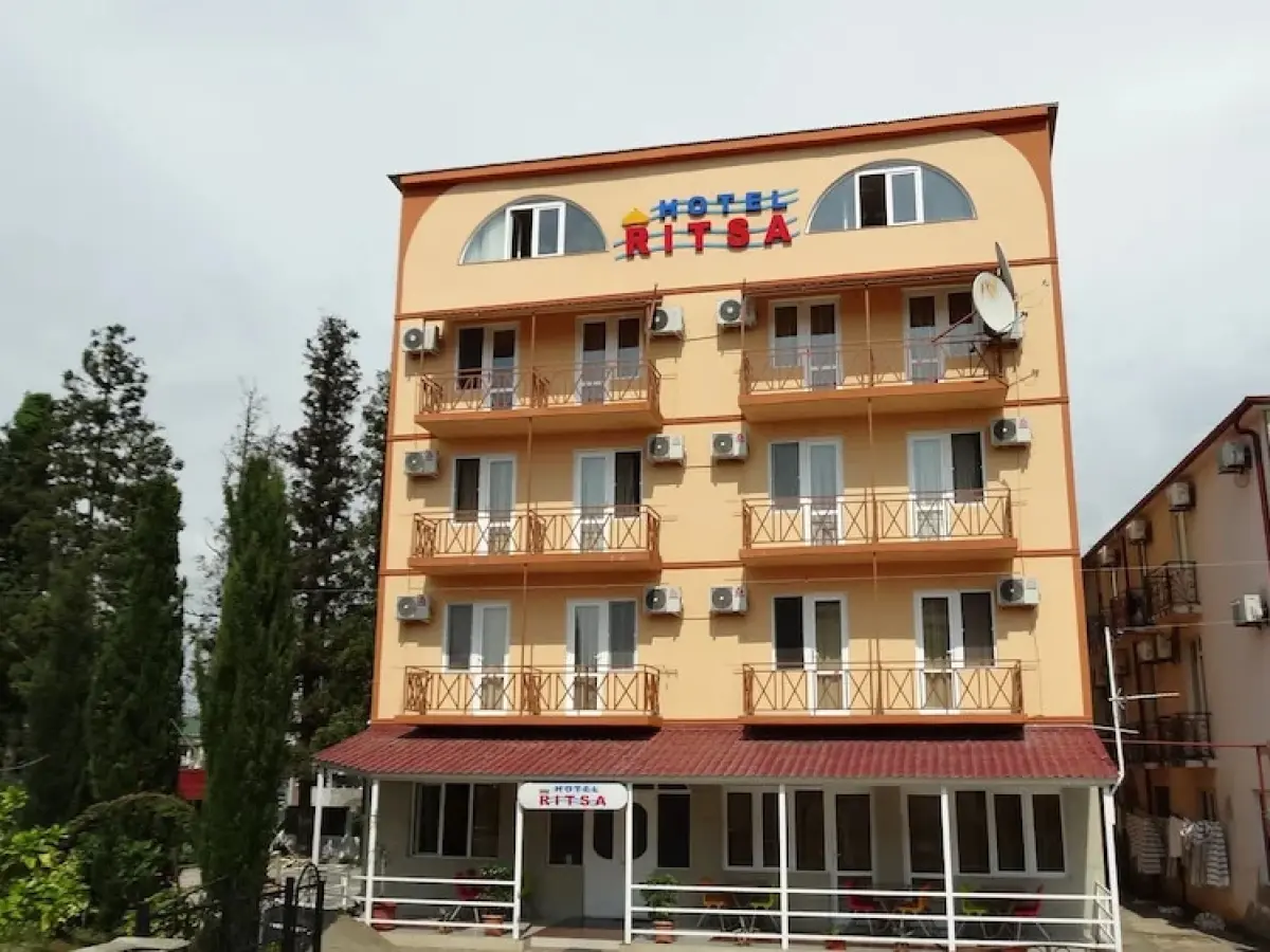 Hotel Ritsa