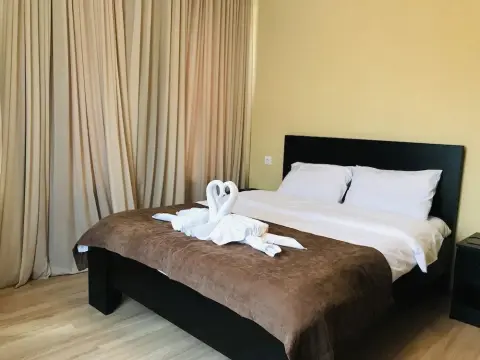 Royal Palace Hotel - Photo 2