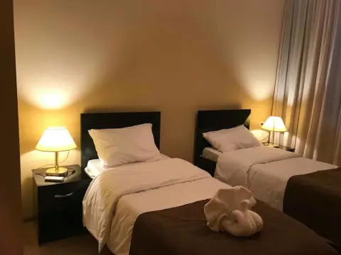 Royal Palace Hotel - Photo 4