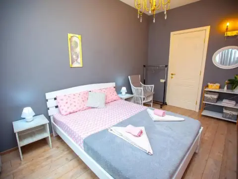 Tbilisi LOA Apartment - Photo 3