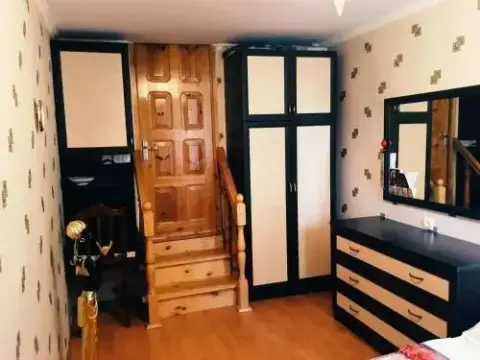 Thorely's Guest House - Photo 2