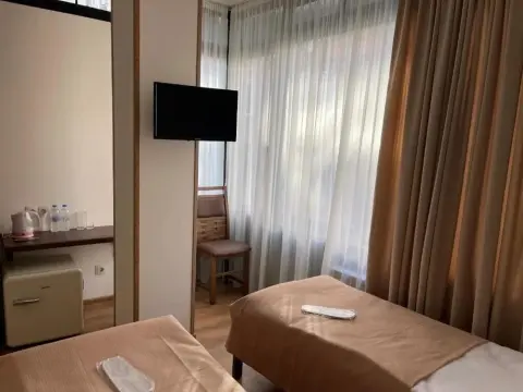 16 Simon Chikovani St - Photo 2