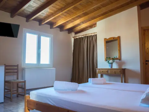 Act Art Skiathos - Photo 4