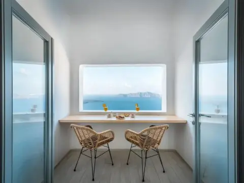 Aerino Villa - Photo 4