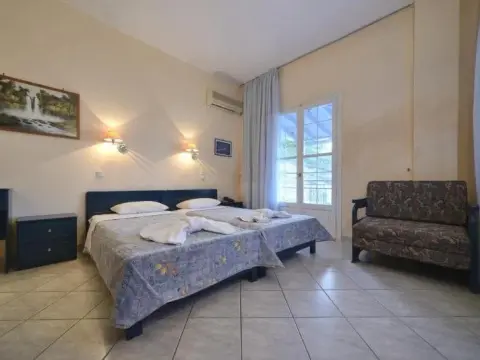 Agnanti Hotel - Photo 4