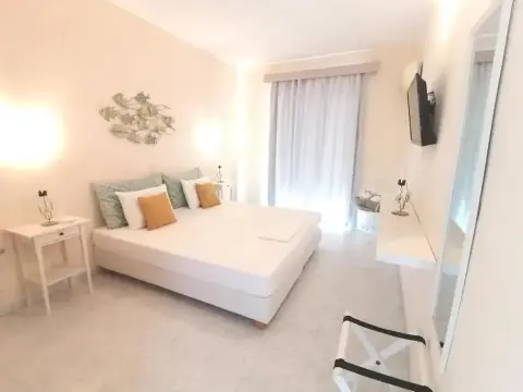 Akrogiali Hotel - Photo 3