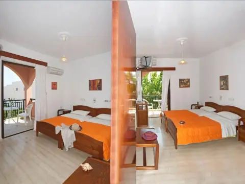 Akti Apartments - Photo 2