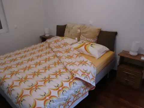 Amalia Residences - Photo 2