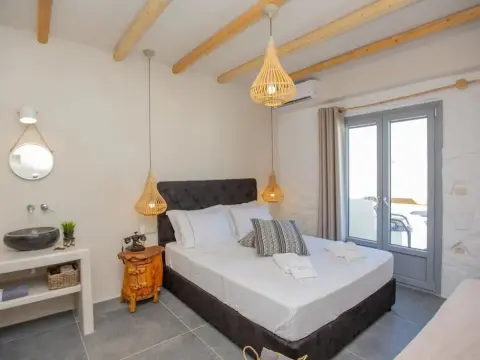 Ampelos Residence - Photo 2